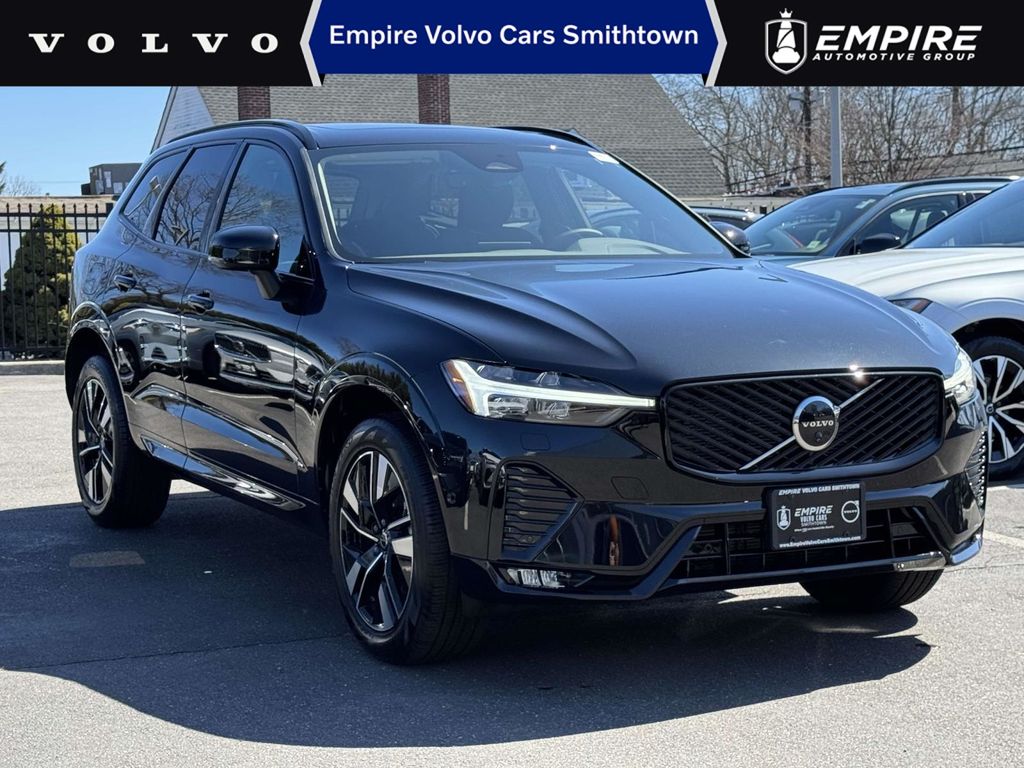 2026 Volvo XC60 B5 Plus AWD