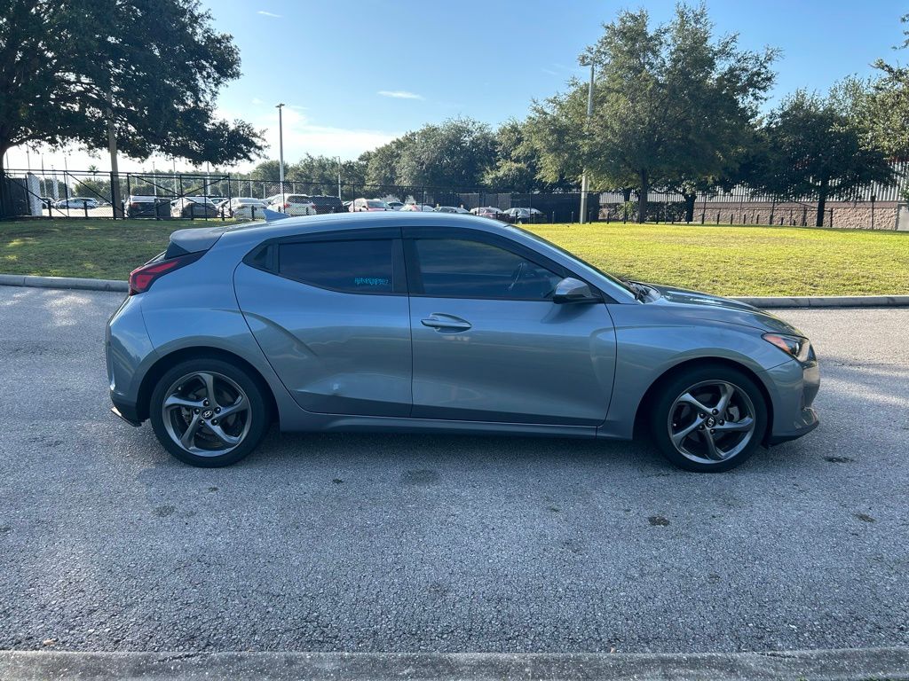 Thumbnail: 2019 Hyundai Veloster - 6