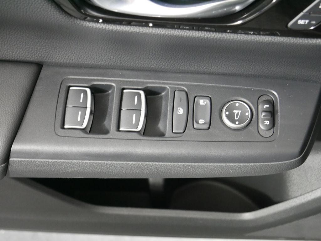 2023 Honda CR-V EX-L 27