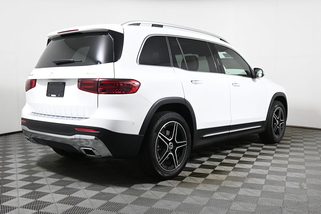 Thumbnail: 2026 Mercedes-Benz GLB - 7