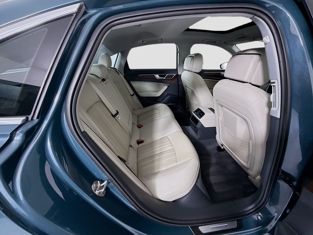 Thumbnail: 2021 Audi A6 - 23