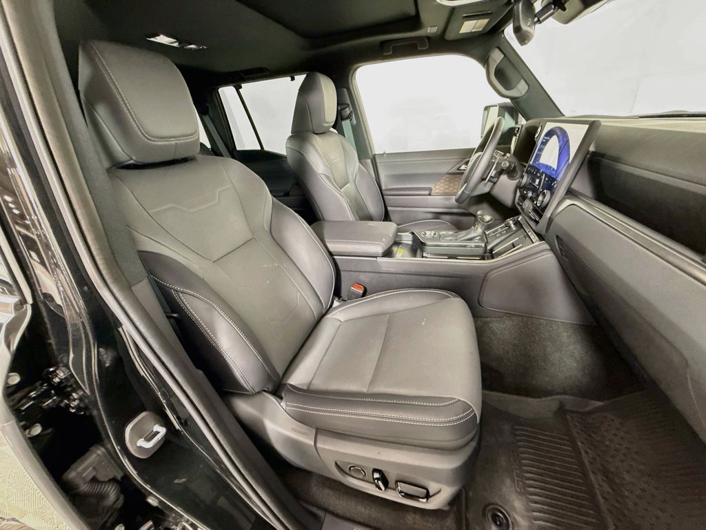Thumbnail: 2024 Lexus GX - 29