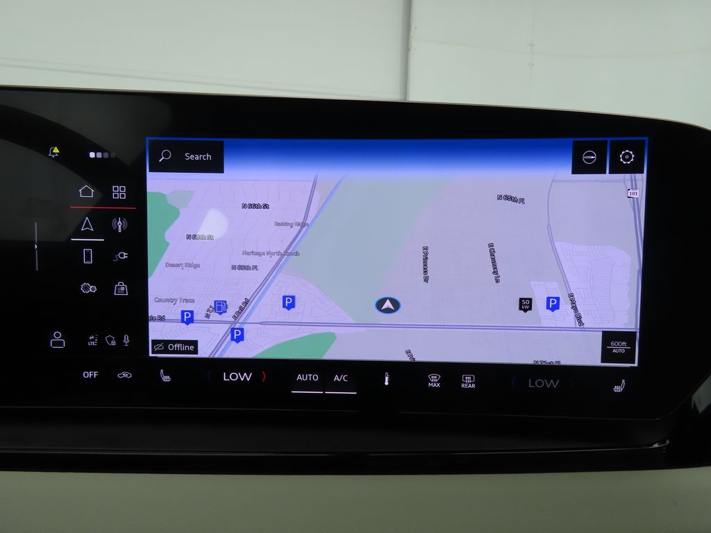 Thumbnail: 2025 Audi Q6 e-tron - 16
