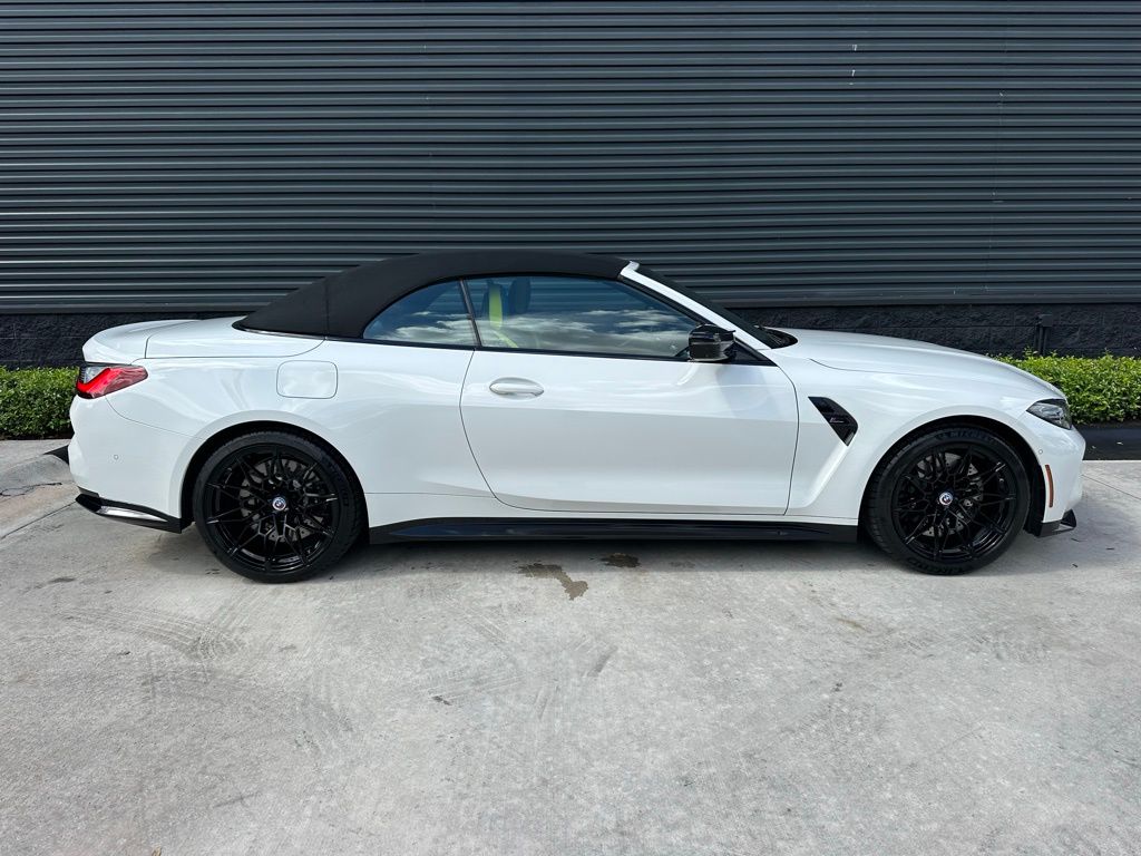 Thumbnail: 2023 BMW M4 - 10