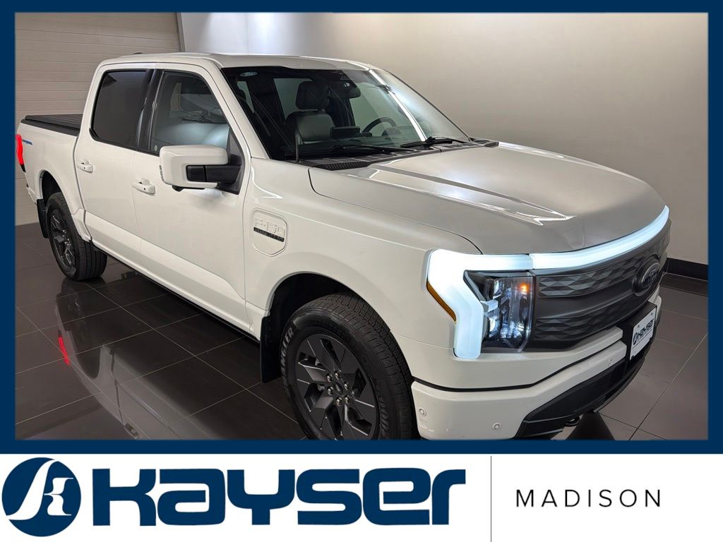  2023 Ford F-150 Lightning Lariat SuperCrew AWD   