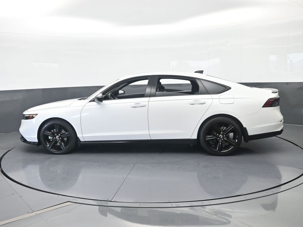 Used 2025 White Honda Sport-L image 3