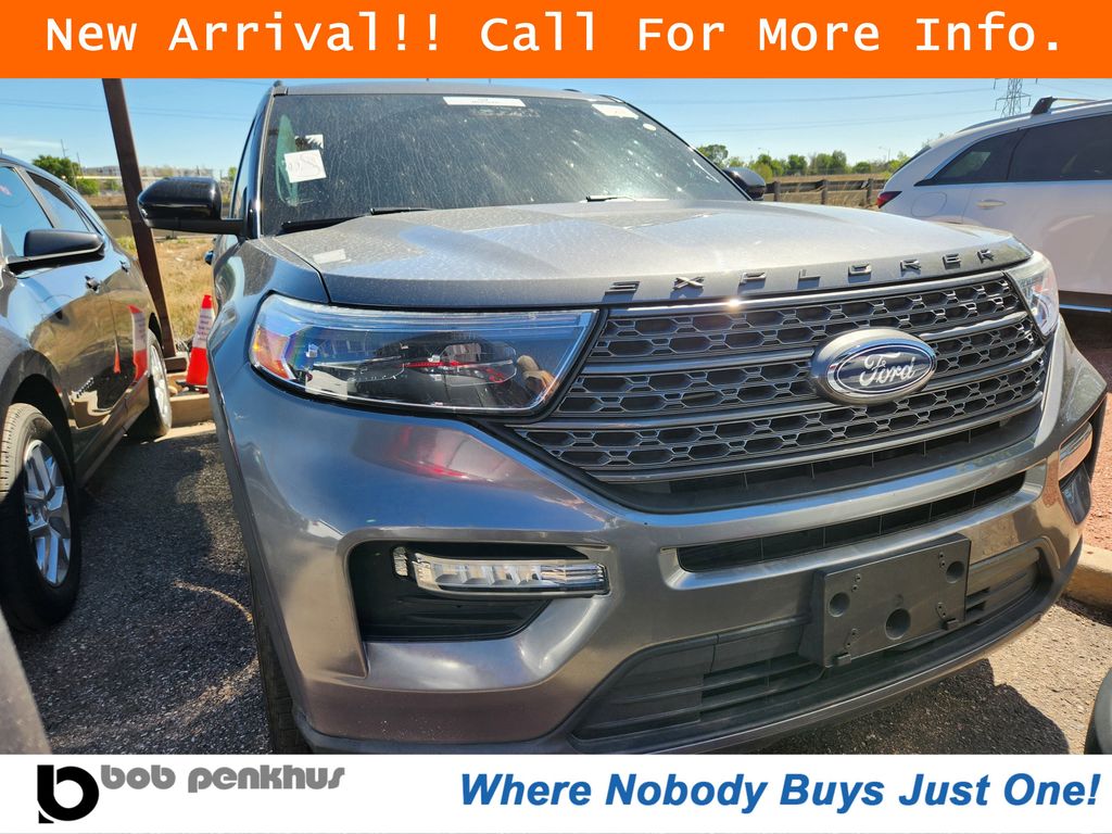 2022 Ford Explorer XLT 4WD's photo