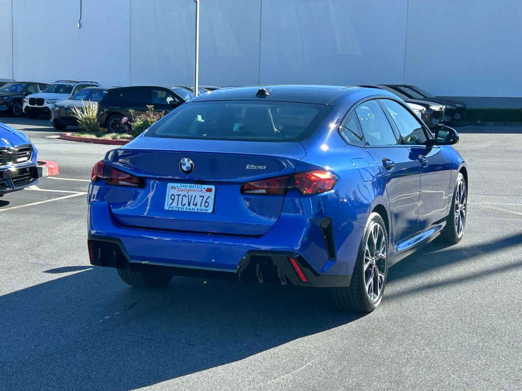 Thumbnail: 2025 BMW 2 Series - 5