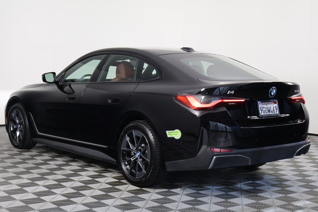 Thumbnail: 2023 BMW i4 - 6