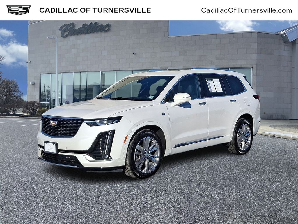 Thumbnail: 2024 Cadillac XT6 - 1