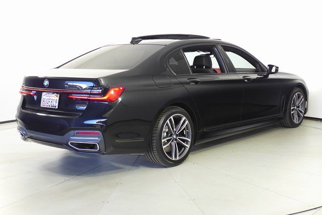 2021 BMW 7 Series 740i 7