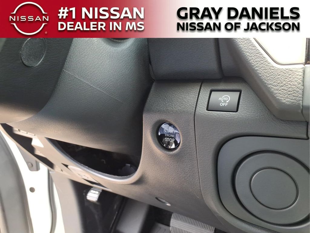 New 2026 Nissan Frontier Truck