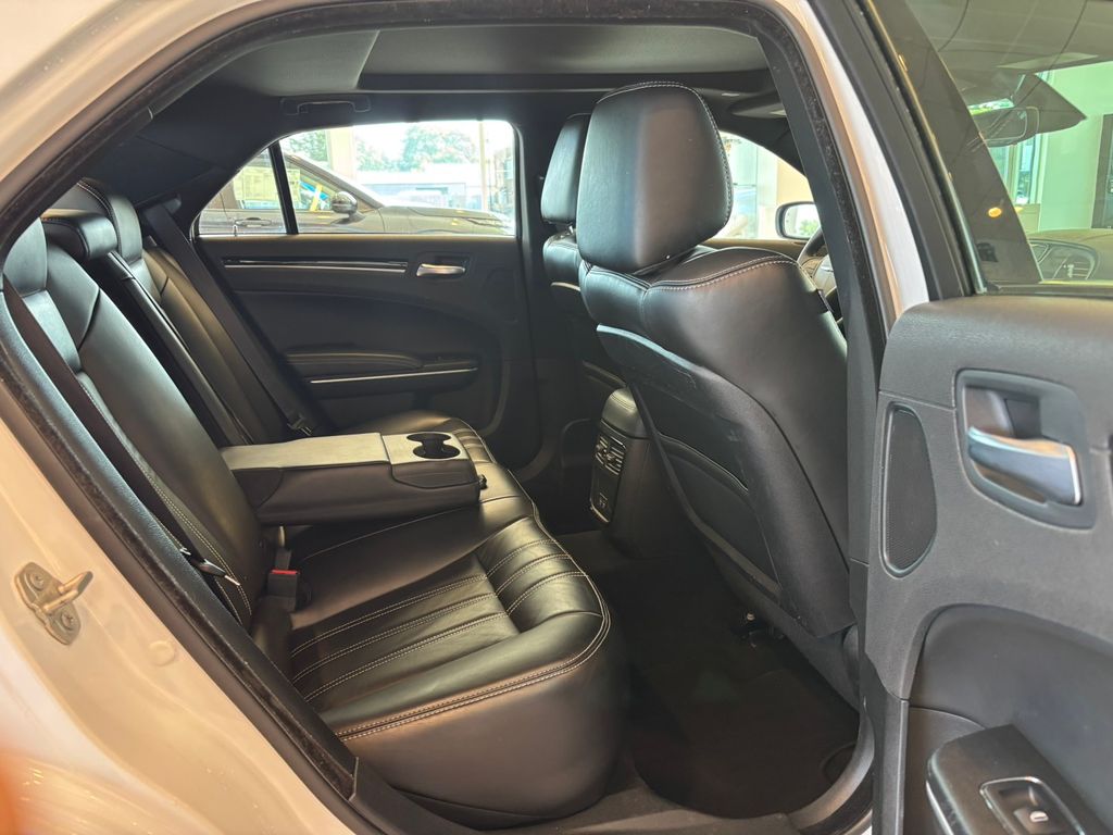 2023 Chrysler 300 S