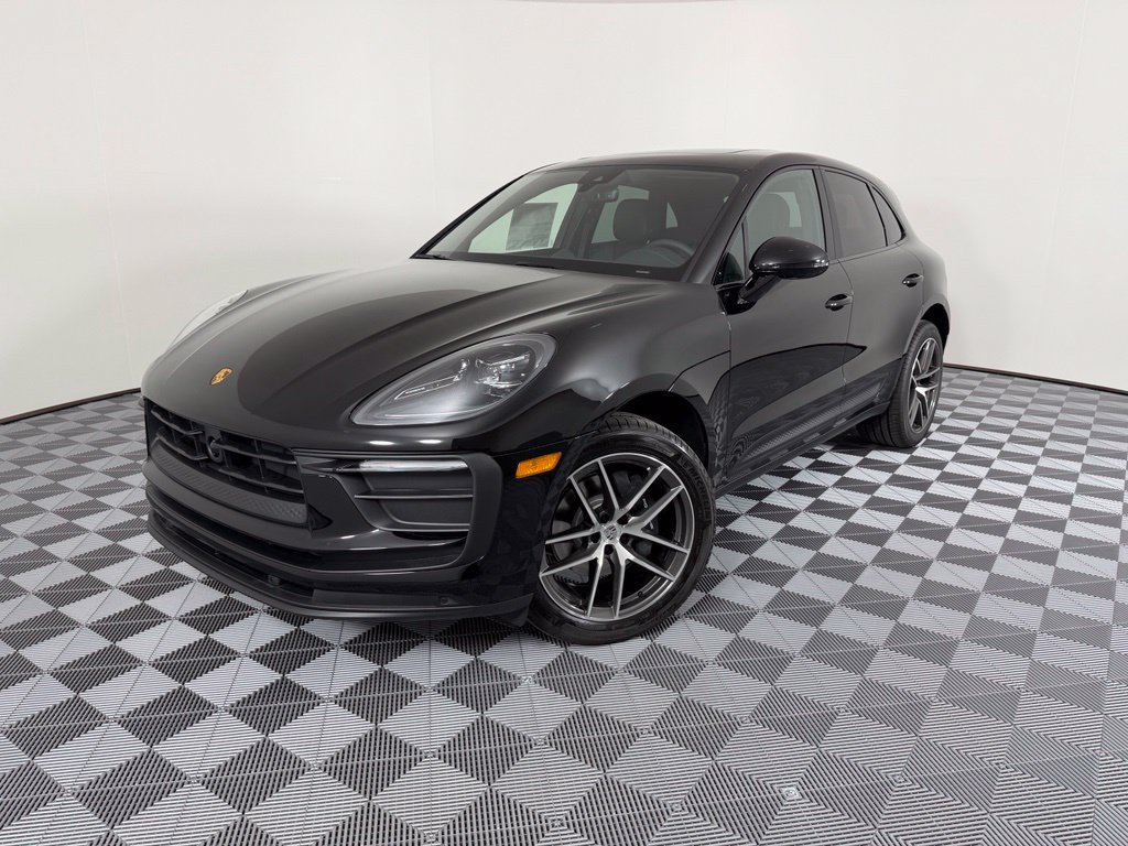 Thumbnail: 2026 Porsche Macan - 1