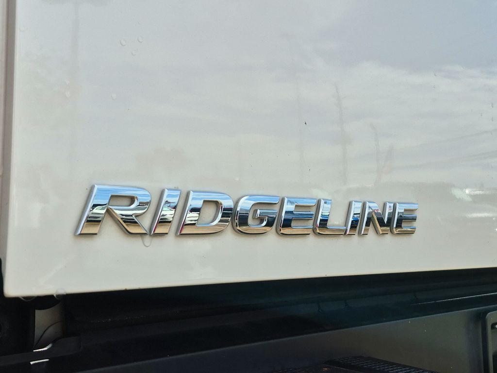 2023 Honda Ridgeline Black Edition White at AutoSavvy Houston Southwest