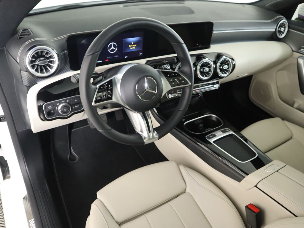 Thumbnail: 2025 Mercedes-Benz CLA - 9