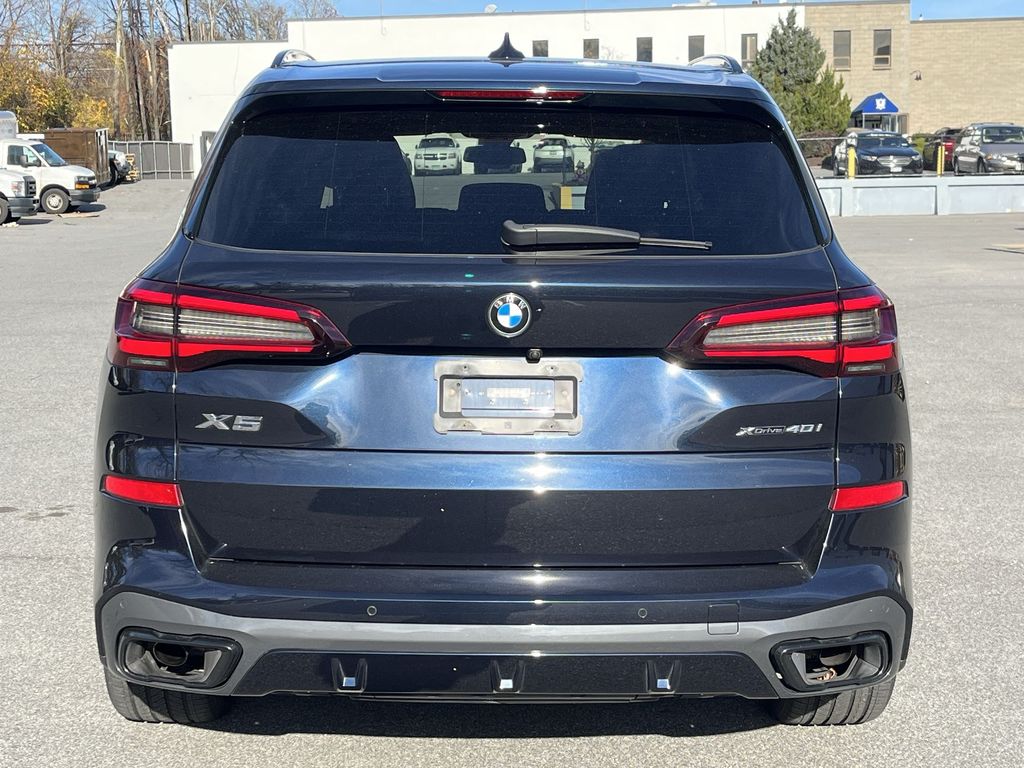 Thumbnail: 2022 BMW X5 - 23
