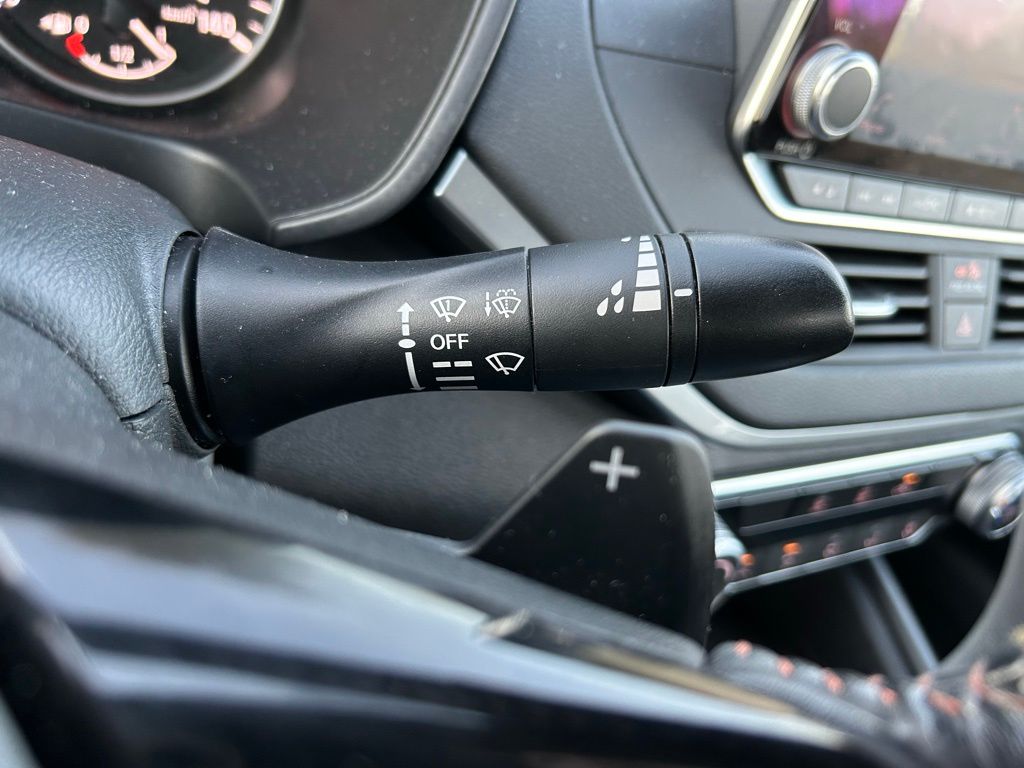 Thumbnail: 2020 Nissan Altima - 21