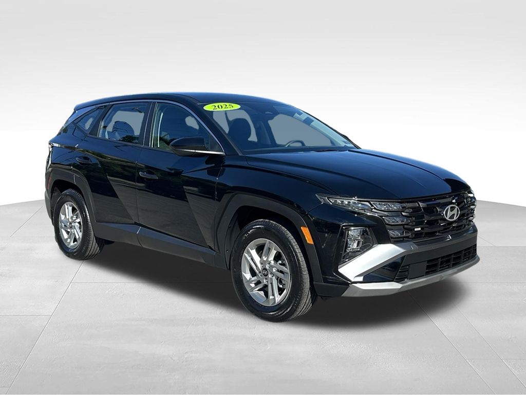 Phantom Black 2025 Hyundai Tucson SUV / Crossover All-Wheel Drive 8-Speed Automatic