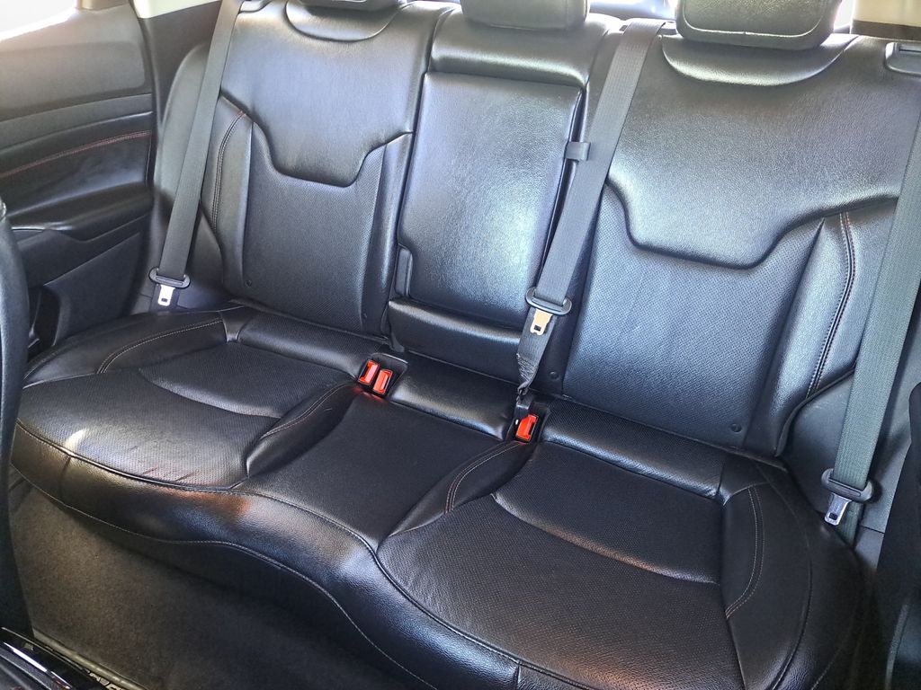 Used Car 2022 Jeep Compass  Trailhawk For Sale Under $25,000 In Austin, Texas