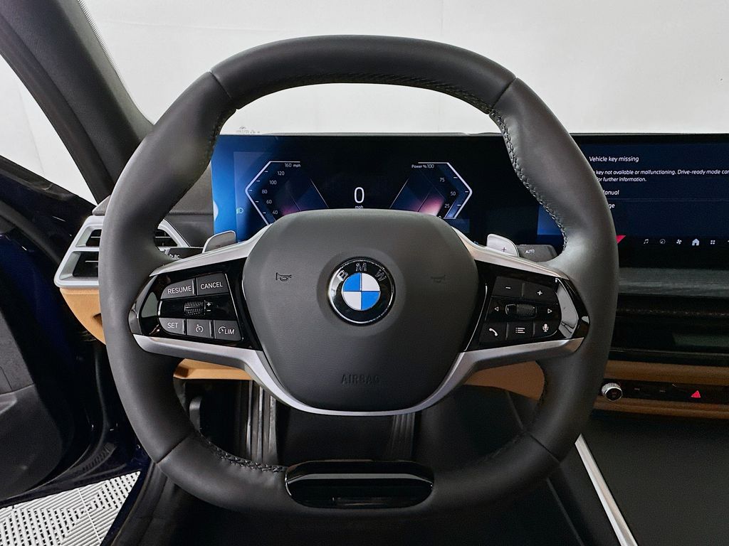 Thumbnail: 2025 BMW 3 Series - 11