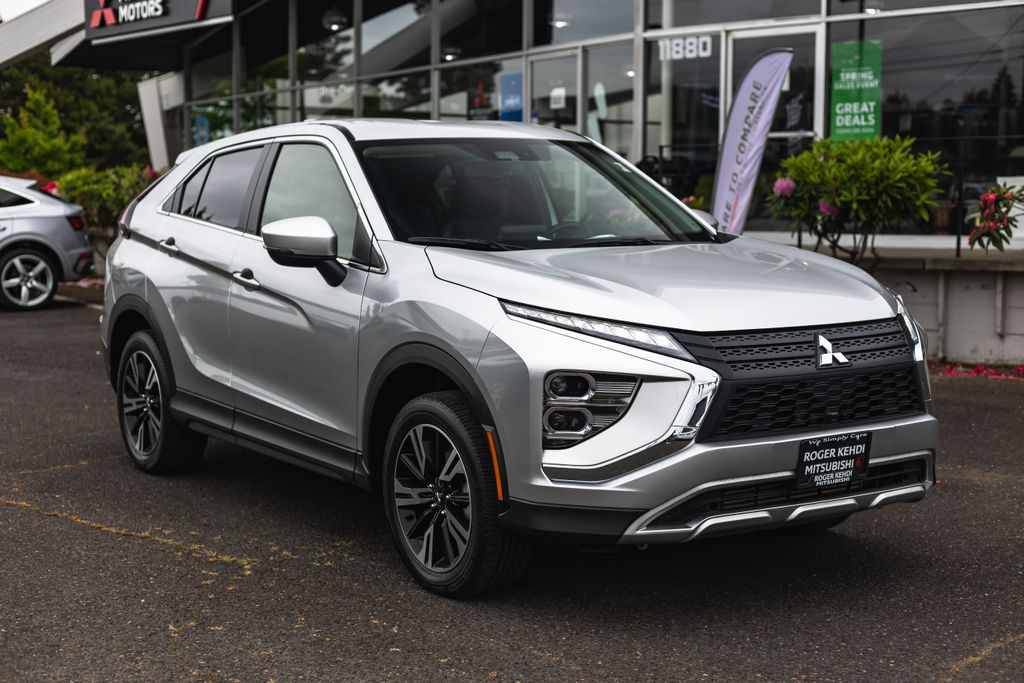 2025 Mitsubishi Eclipse Cross SE thumbnail 7