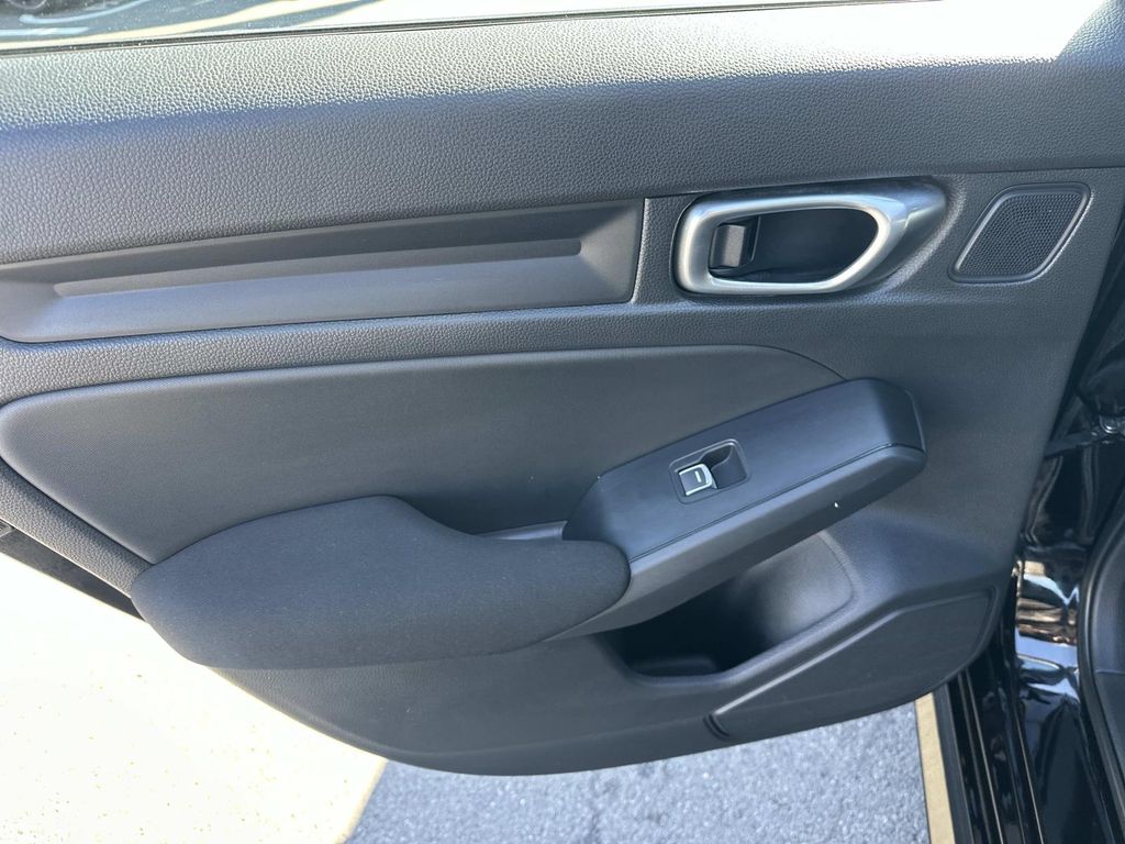 Thumbnail: 2024 Honda Civic - 26