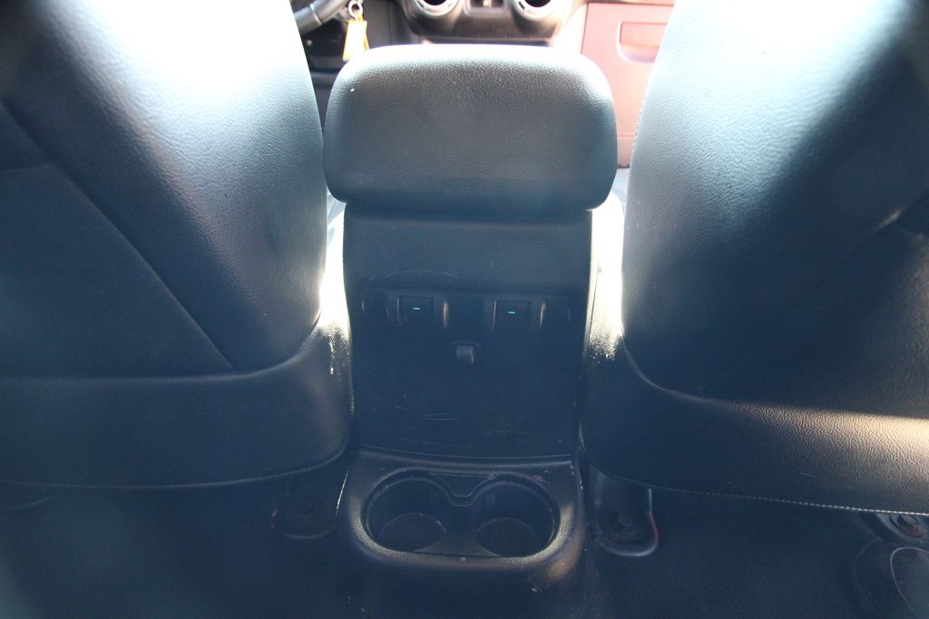 Used 2013 Jeep Wrangler SUV