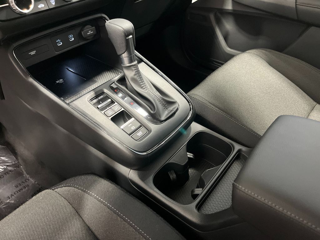 2026 Honda CR-V LX - Photo 11