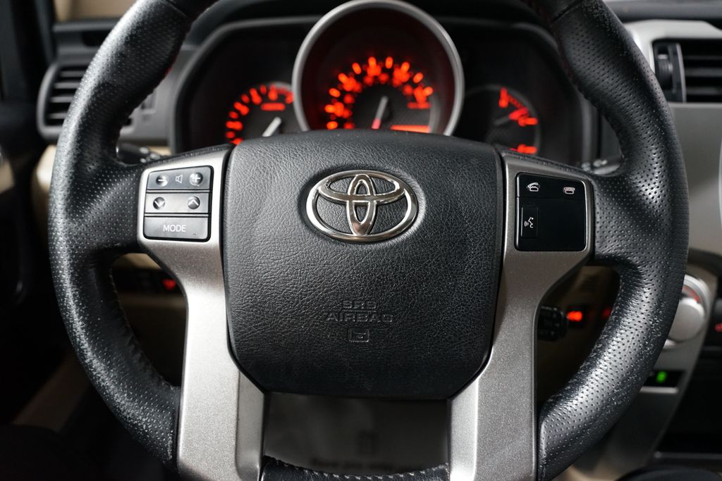 Thumbnail: 2011 Toyota 4Runner - 13