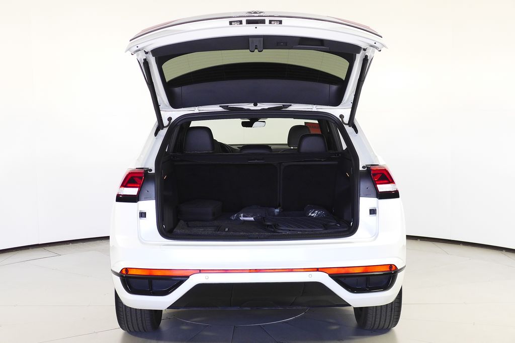 Thumbnail: 2023 Volkswagen Atlas - 10