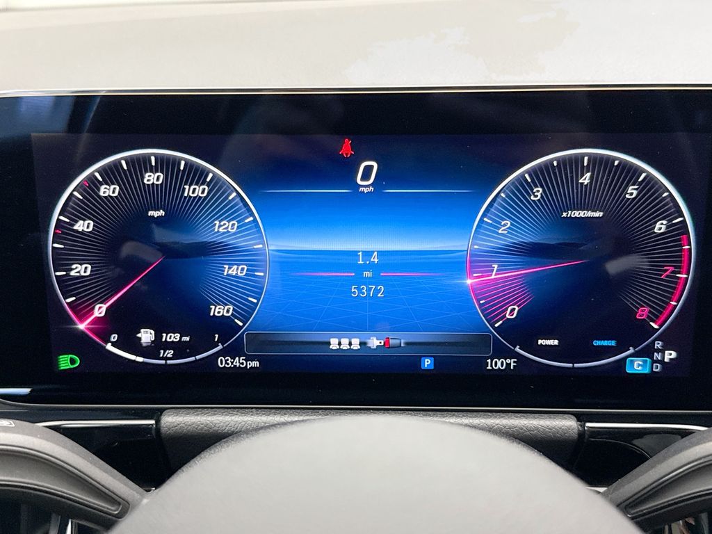 Used 2025 Silver Mercedes-Benz GLA 250 image 34