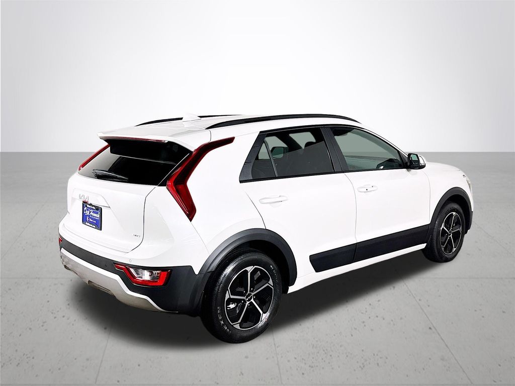 2025 Kia Niro EX