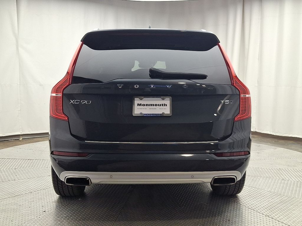 Thumbnail: 2021 Volvo XC90 - 5