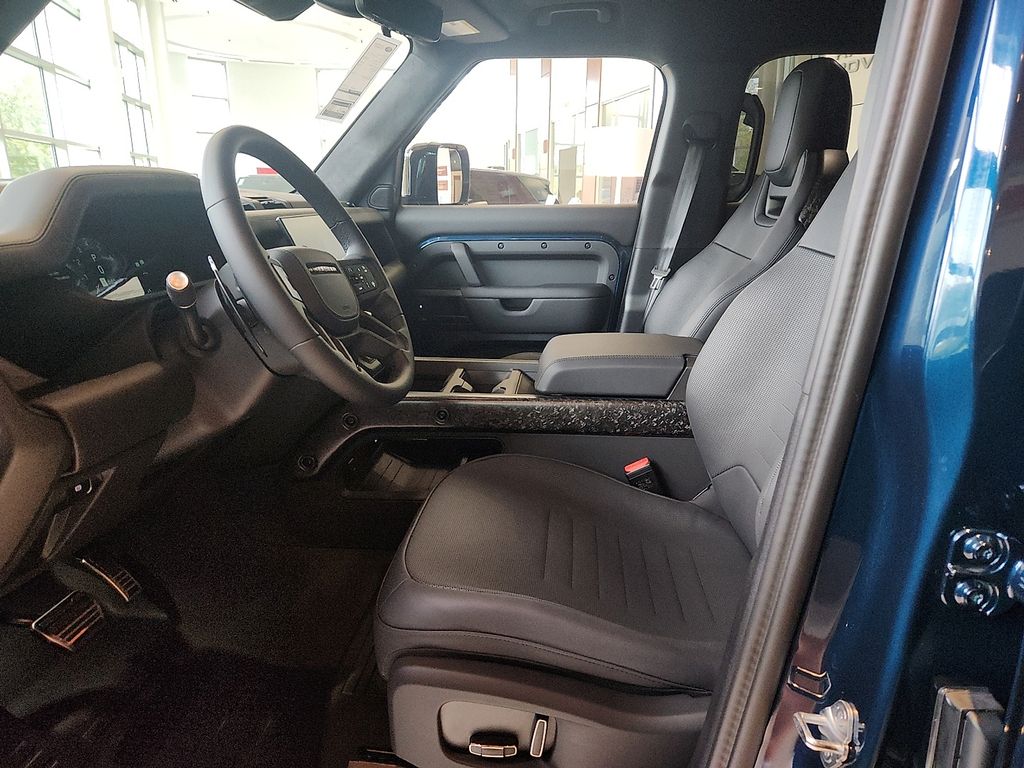 Thumbnail: 2026 Land Rover Defender - 6