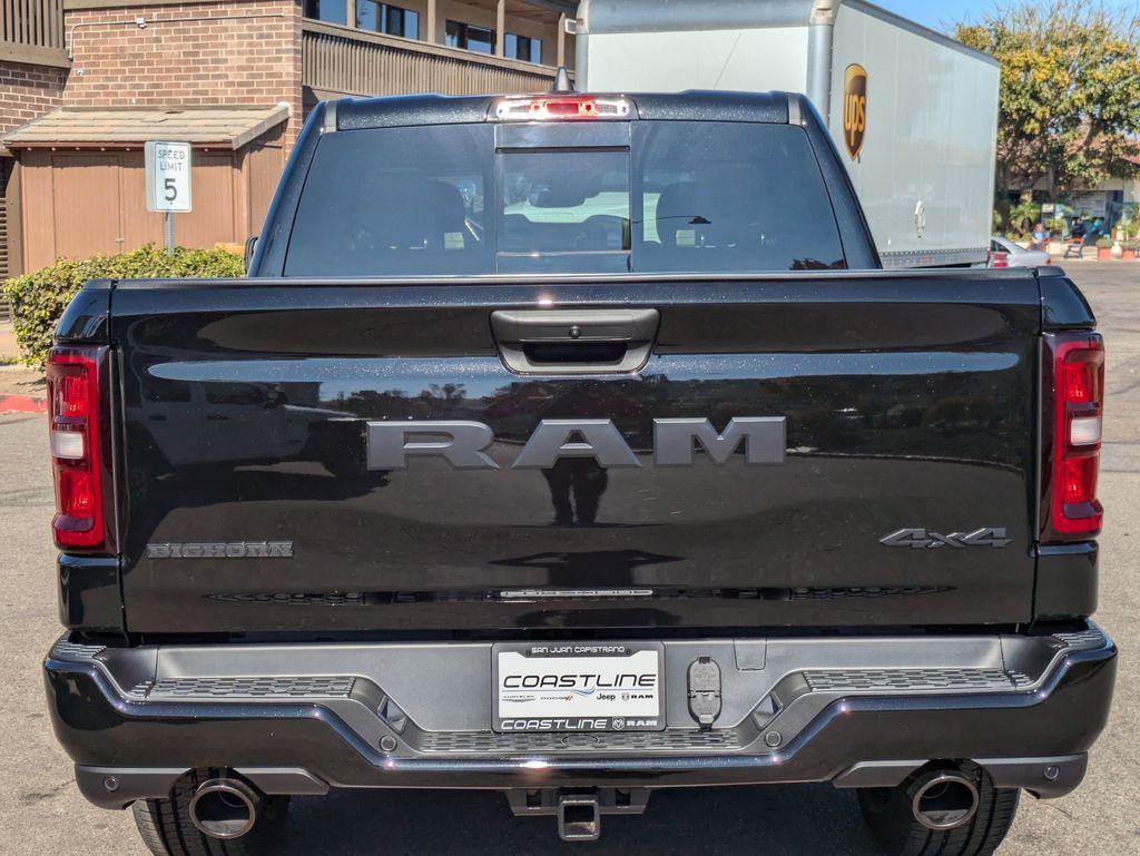 2025 Ram 1500 Big Horn/Lone Star 3