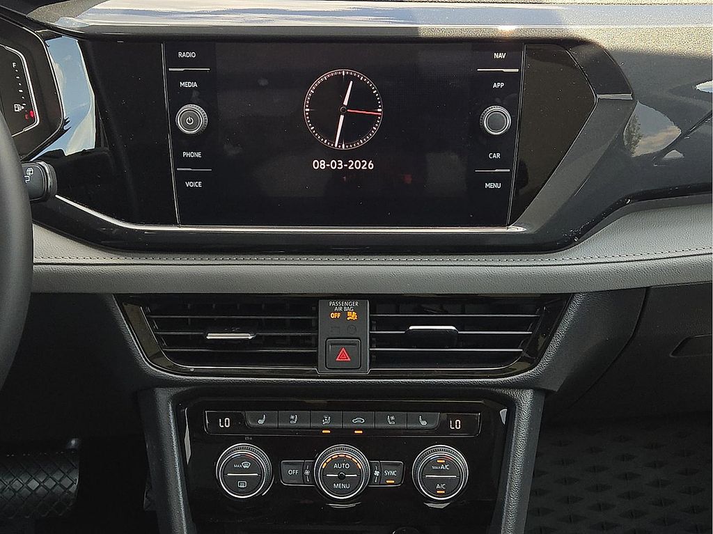 2022 Volkswagen Taos SEL - Photo 11