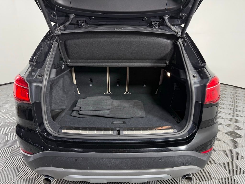 Thumbnail: 2019 BMW X1 - 25
