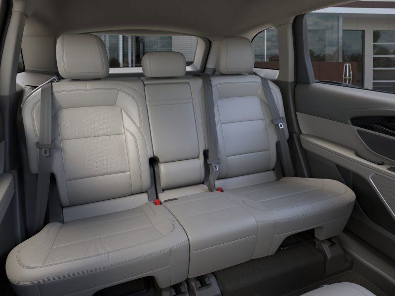 Thumbnail: 2025 Lincoln Nautilus - 11