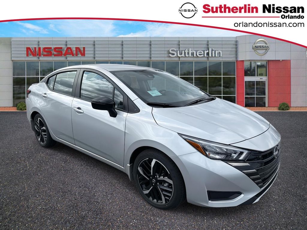 Brilliant Silver Metallic 2025 Nissan Versa SR FWD Sedan Front-Wheel Drive Continuously Variable Transmission