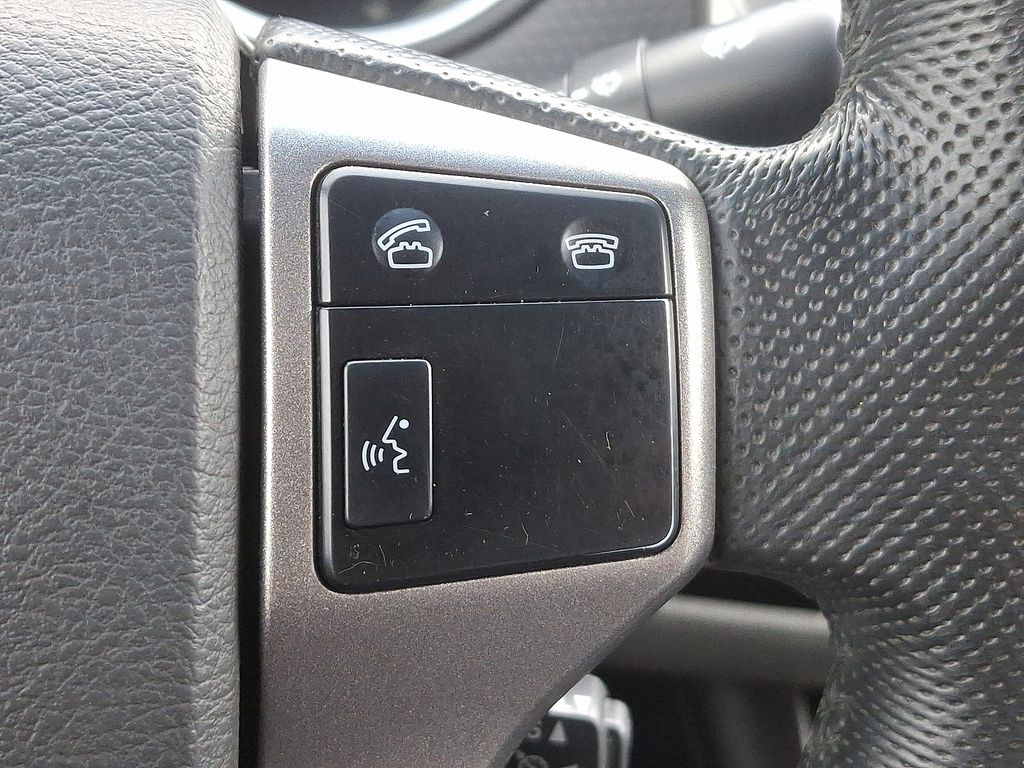 Thumbnail: 2012 Toyota Tacoma - 27