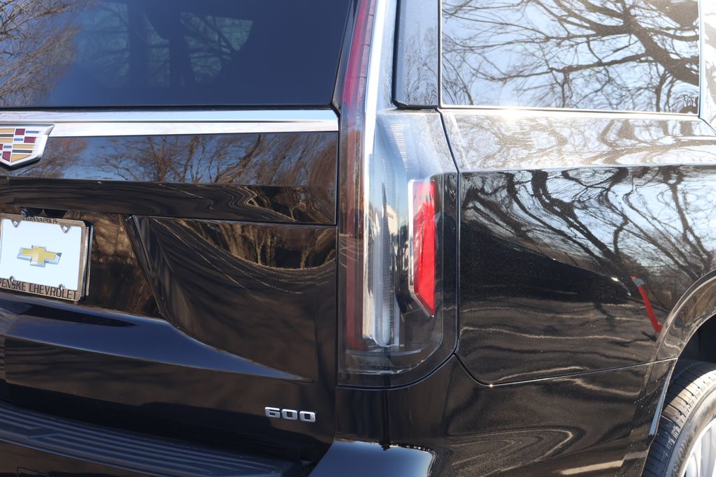 Thumbnail: 2024 Cadillac Escalade - 7