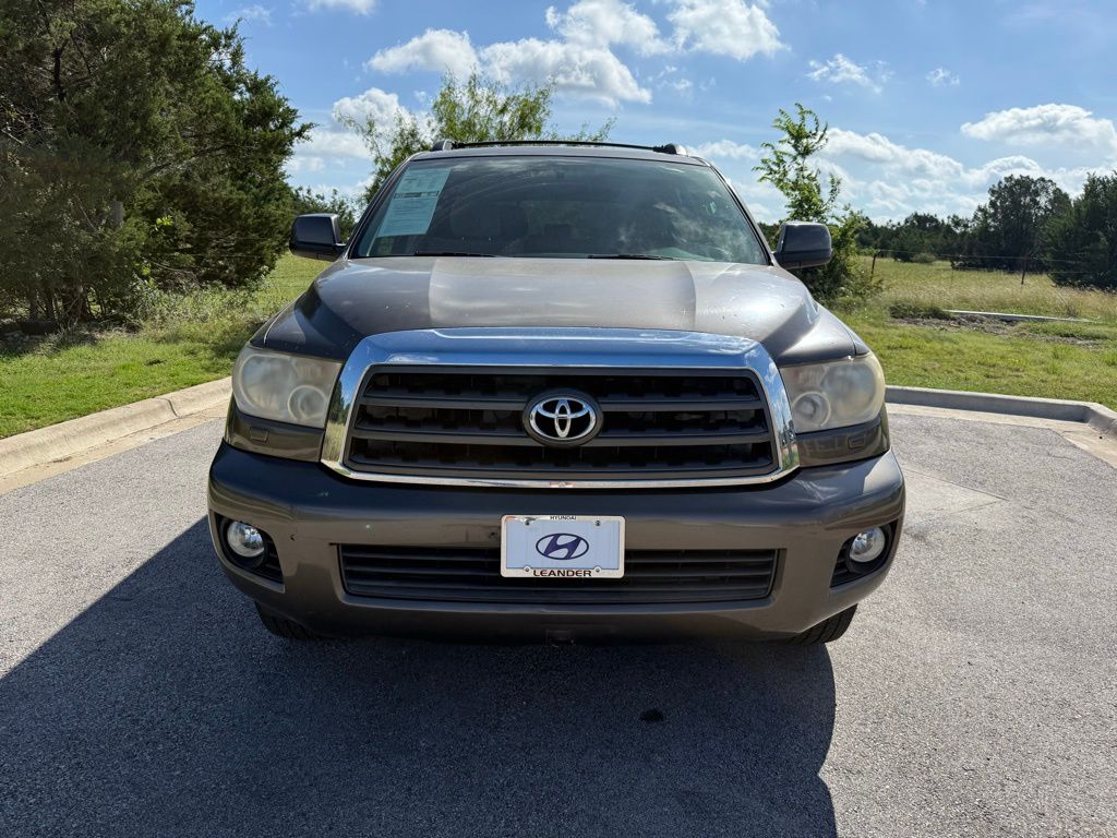 Thumbnail: 2012 Toyota Sequoia - 2