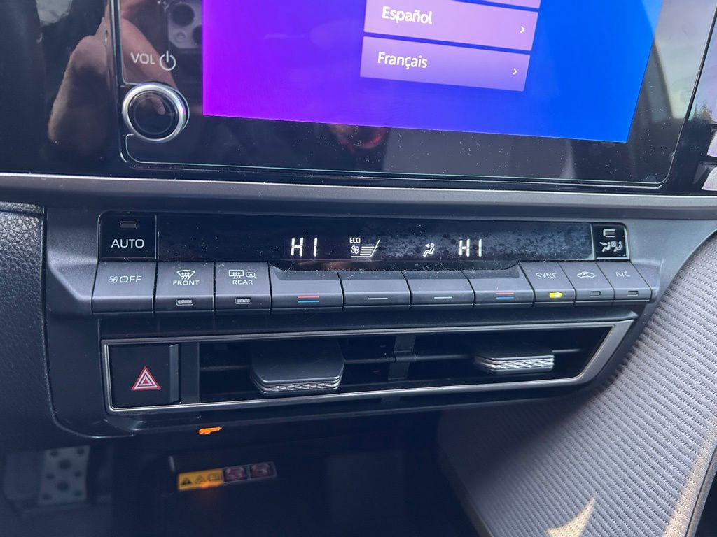 Thumbnail: 2025 Toyota Camry - 26