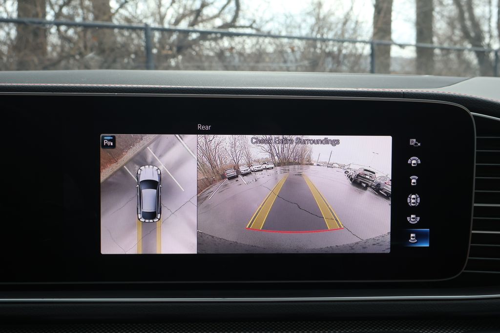 Thumbnail: 2023 Mercedes-Benz GLE - 17