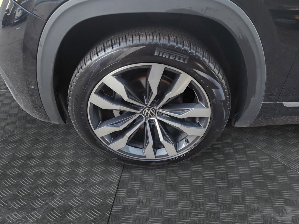 Used Car 2021 Volkswagen Atlas  3.6l V6 Sel Premium R-line For Sale Under $35,000 In Austin, Texas