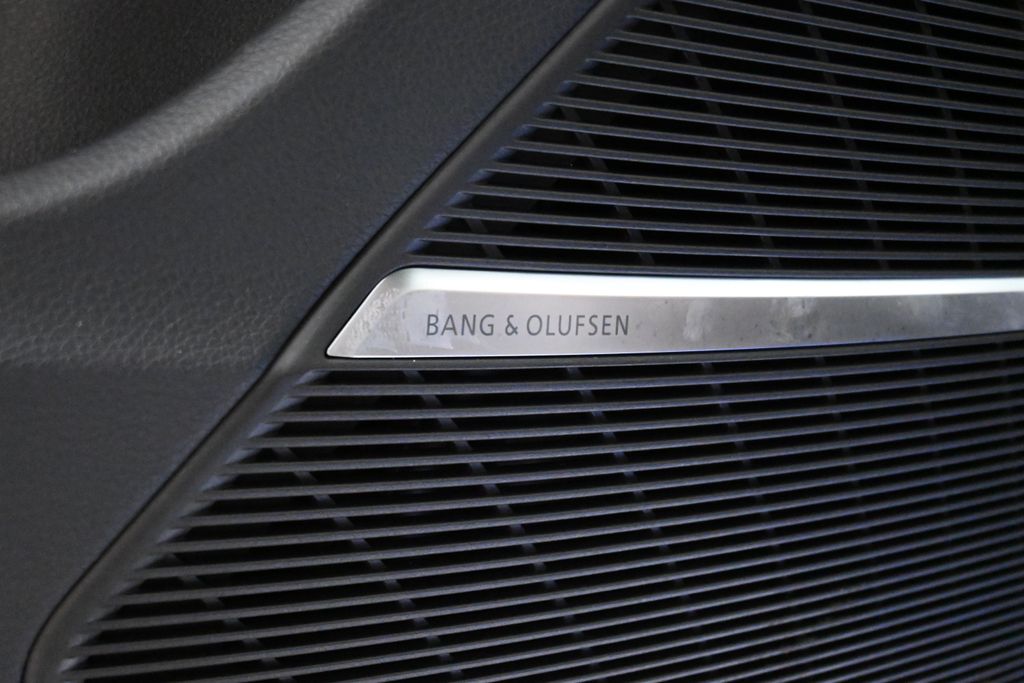 Thumbnail: 2026 Audi Q7 - 25