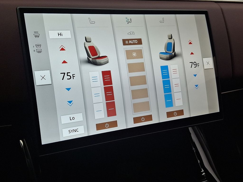 Thumbnail: 2026 Land Rover Range Rover Sport - 13