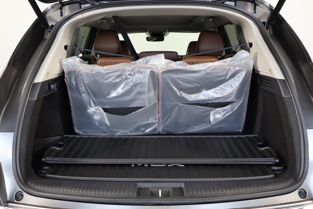 Thumbnail: 2026 Acura MDX - 8