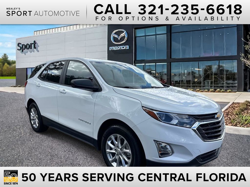 Summit White 2021 Chevrolet Equinox SUV / Crossover Front-Wheel Drive 6-Speed Automatic Overdrive